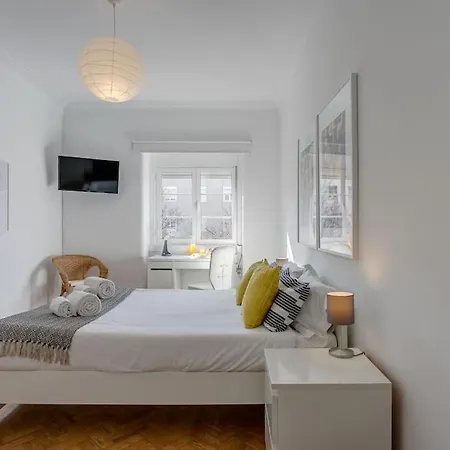 公寓 Family Tailor Made Flat In Areeiro