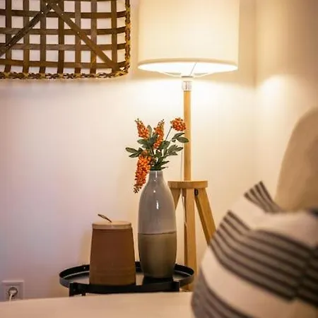 Family Tailor Made Flat In Areeiro Lissabon